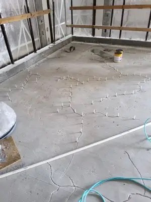 Epoxy crack injection on structural concrete
